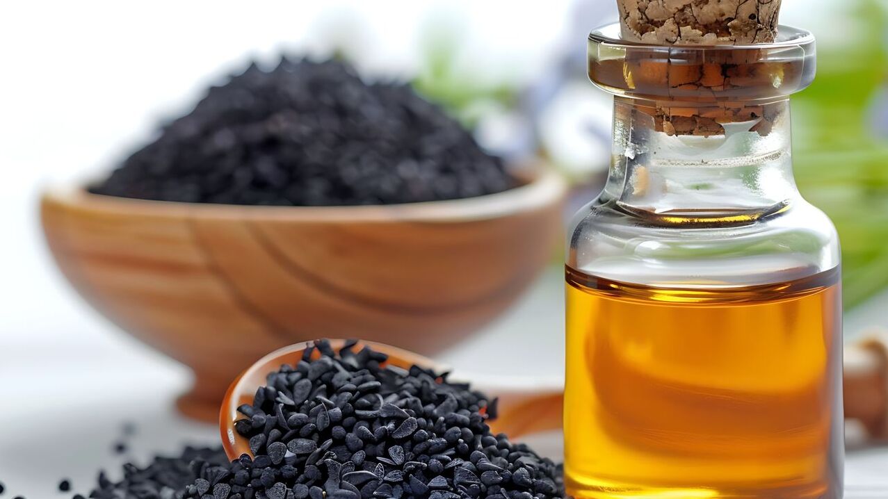 Was bewirkt Schwarzkümmelöl bei täglicher Einnahme?